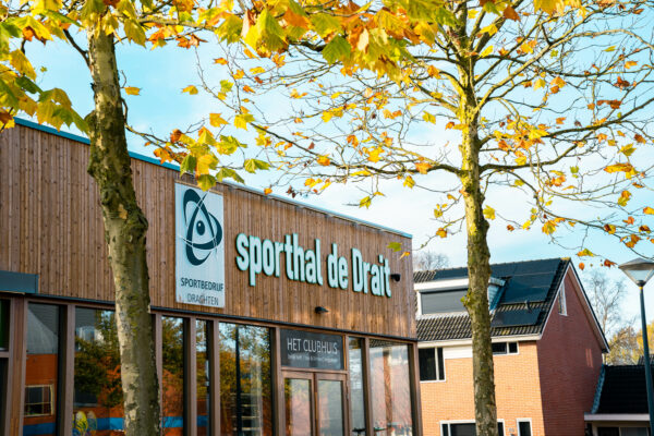 Sporthal de Drait in Drachten. Sport & Leisure projecten Draaijer